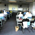 熱心に聞き入る参加者の皆さん(4)