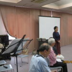 皆で歌いましょう(3)