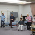 イントロクイズ(司会者)