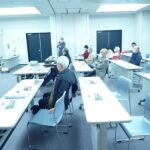 熱心に聞き入る参加者の皆さん(1)